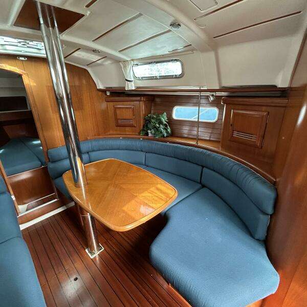 SeaCure 36ft Beneteau Yacht For Sale