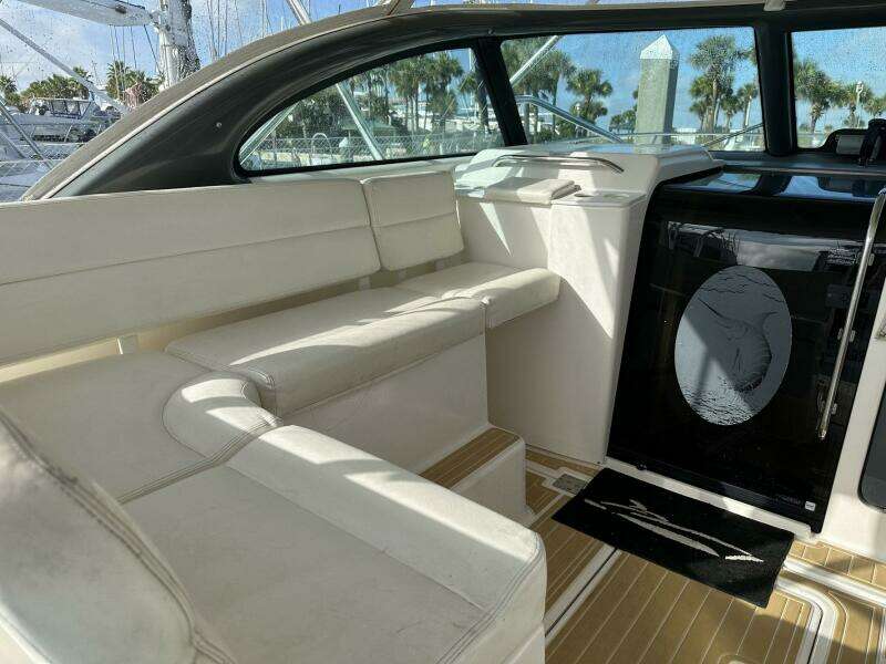 Brown Eyed Girl 38ft Pursuit Yacht For Sale