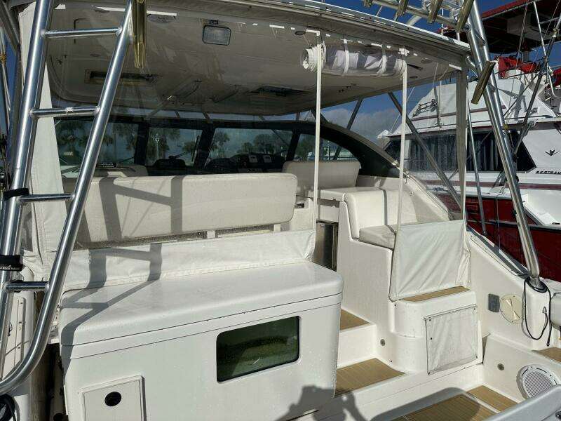 Brown Eyed Girl 38ft Pursuit Yacht For Sale