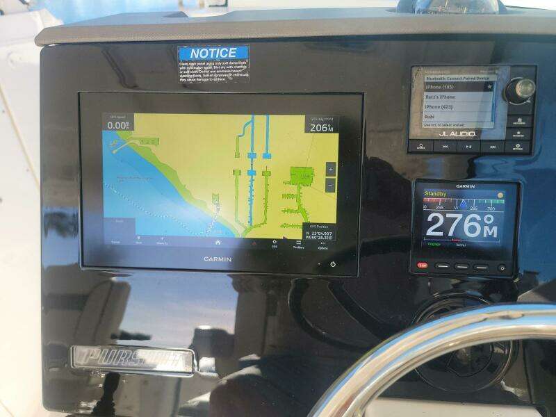 32ft Pursuit Yacht For Sale