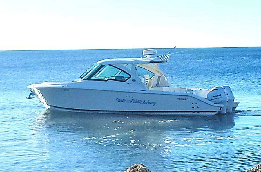 32ft Pursuit Yacht For Sale