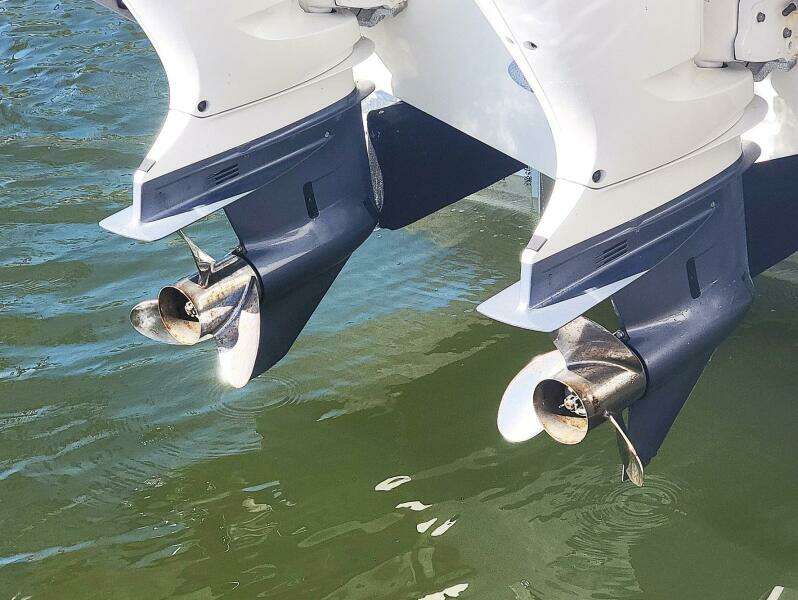 32ft Pursuit Yacht For Sale