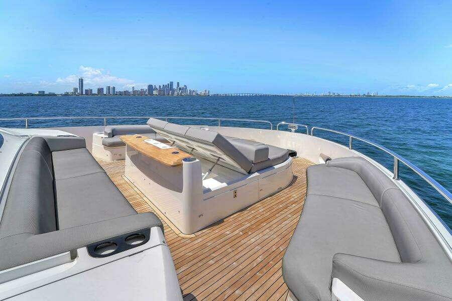 WORTH THE WAIT 90ft Sunseeker Yacht For Sale