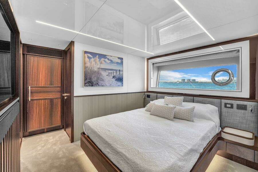 WORTH THE WAIT 90ft Sunseeker Yacht For Sale