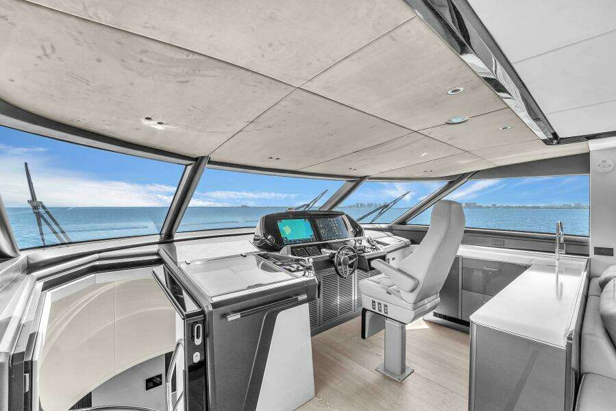 WORTH THE WAIT 90ft Sunseeker Yacht For Sale