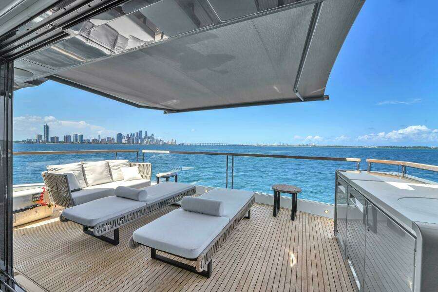 WORTH THE WAIT 90ft Sunseeker Yacht For Sale