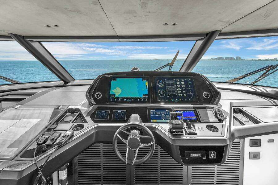 WORTH THE WAIT 90ft Sunseeker Yacht For Sale