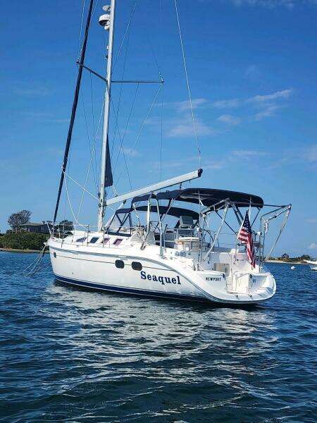 Seaquel 37ft Hunter Yacht For Sale