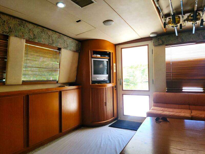 Trophy Hunter 50ft Bertram Yacht For Sale