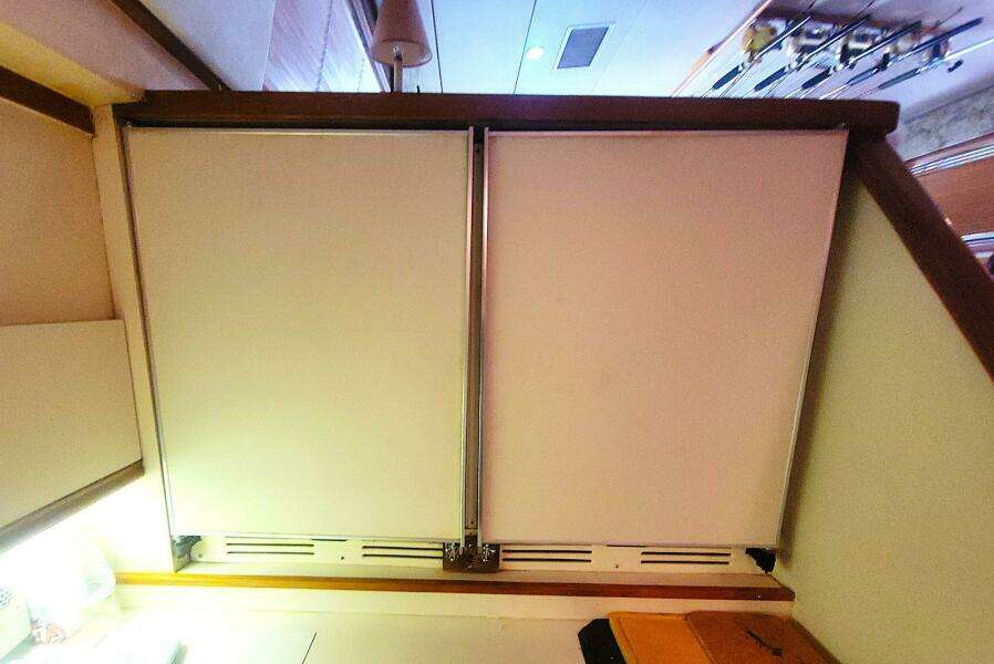 Trophy Hunter 50ft Bertram Yacht For Sale
