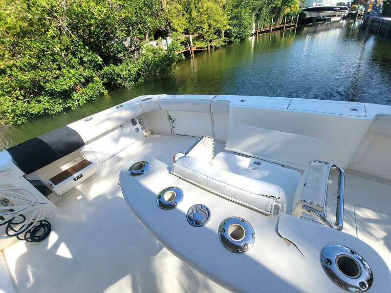 Trophy Hunter 50ft Bertram Yacht For Sale