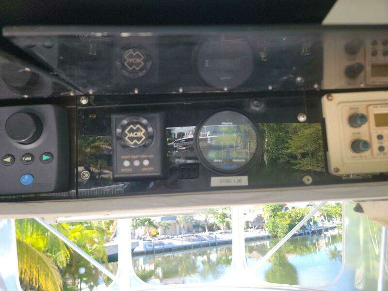 Trophy Hunter 50ft Bertram Yacht For Sale