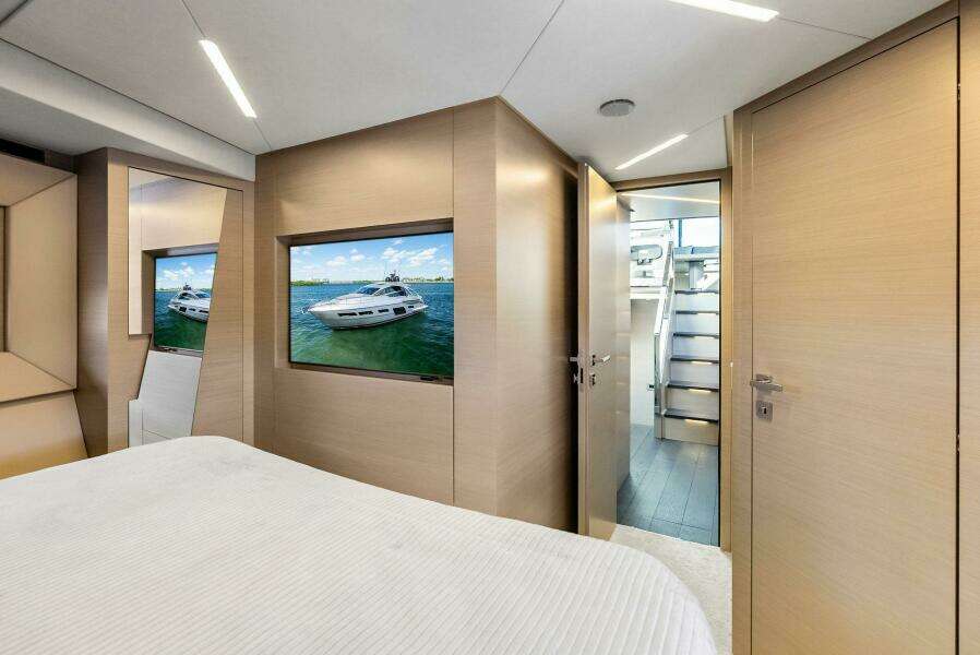 NIKI 70ft Pershing Yacht For Sale NIKI 70ft Pershing Yacht For Sale