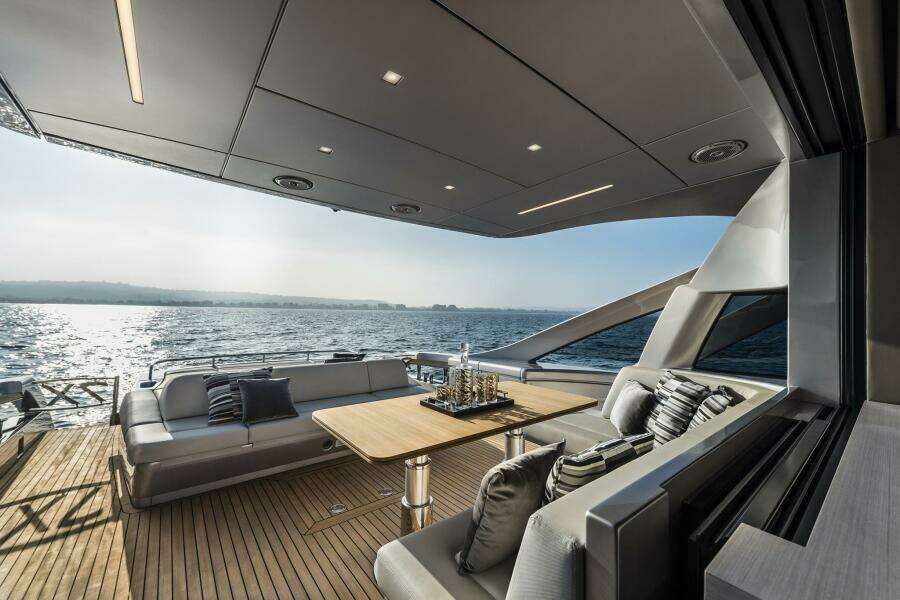 NIKI 70ft Pershing Yacht For Sale