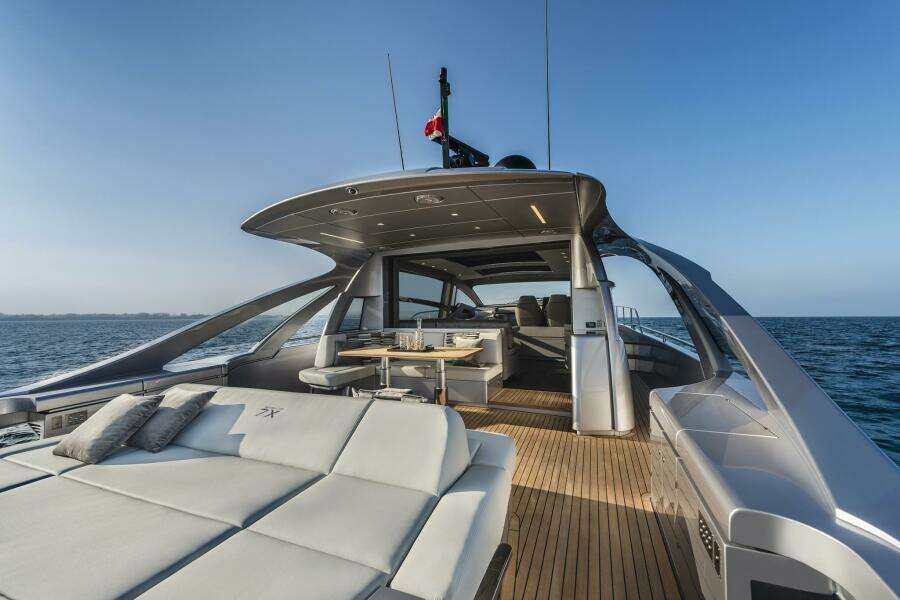 NIKI 70ft Pershing Yacht For Sale