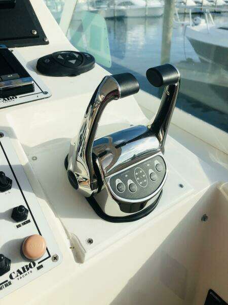 Legacy 31ft Cabo Yacht For Sale
