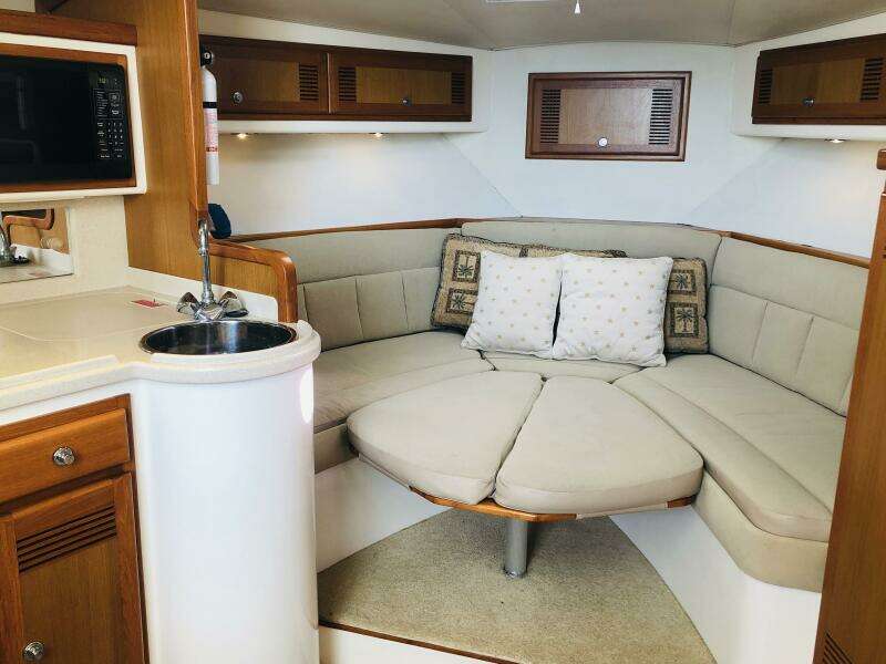 Legacy 31ft Cabo Yacht For Sale