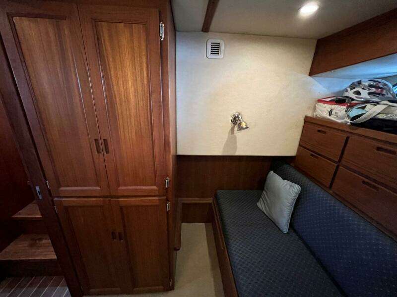 Dinky Dau 42ft Nordic Tugs Yacht For Sale