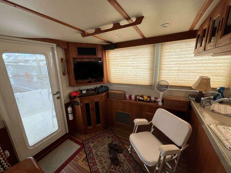 Dinky Dau 42ft Nordic Tugs Yacht For Sale