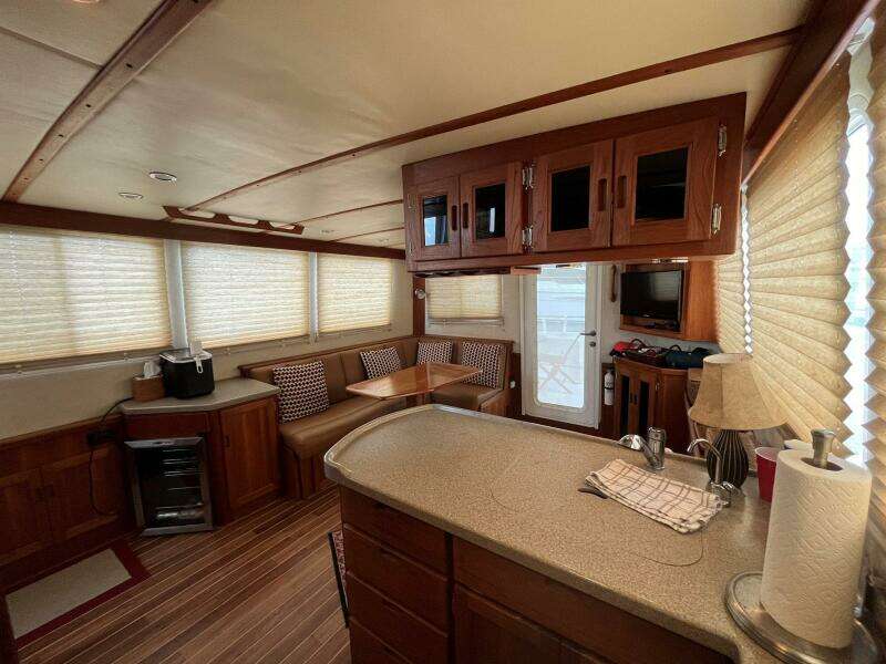 Dinky Dau 42ft Nordic Tugs Yacht For Sale