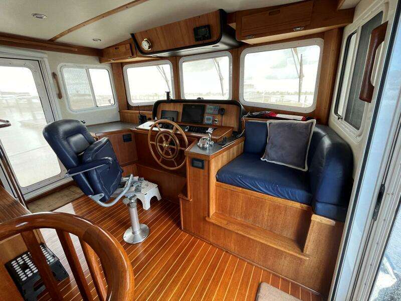 Dinky Dau 42ft Nordic Tugs Yacht For Sale