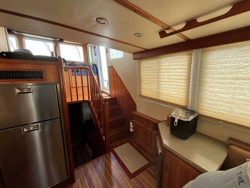 Dinky Dau 42ft Nordic Tugs Yacht For Sale