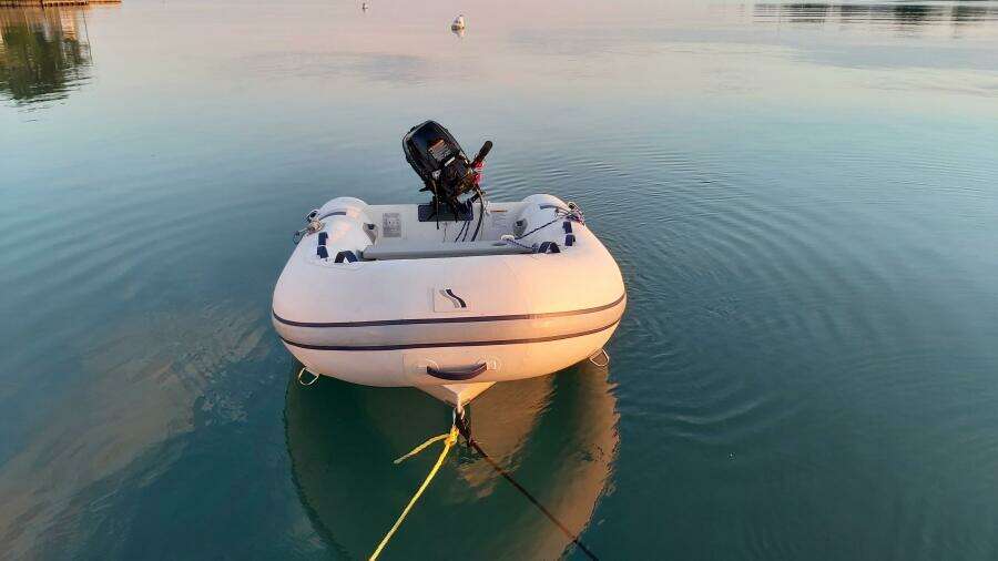 J Ouvert 43ft Beneteau Yacht For Sale
