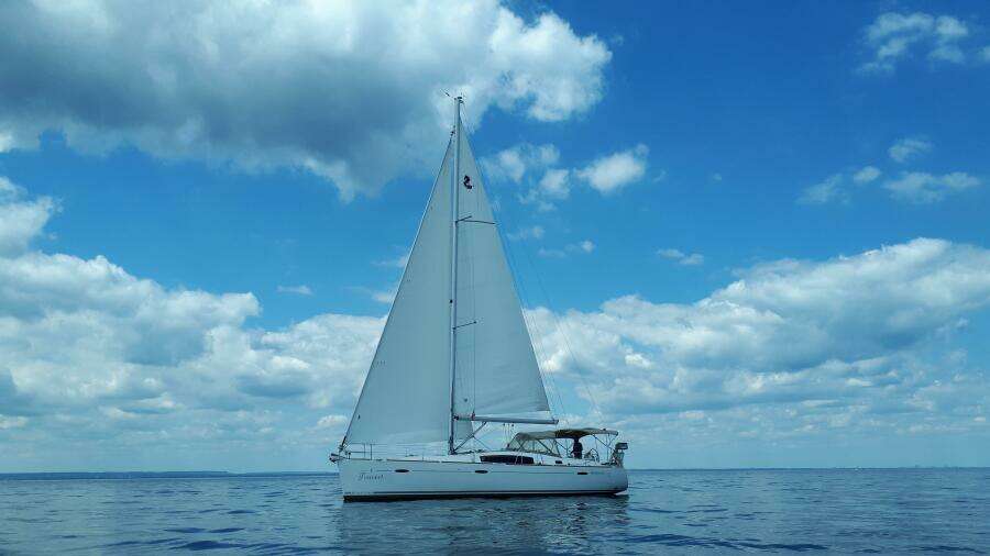 J Ouvert 43ft Beneteau Yacht For Sale
