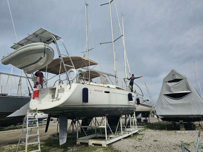 J Ouvert 43ft Beneteau Yacht For Sale