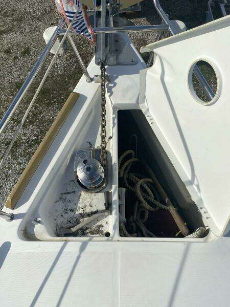 J Ouvert 43ft Beneteau Yacht For Sale