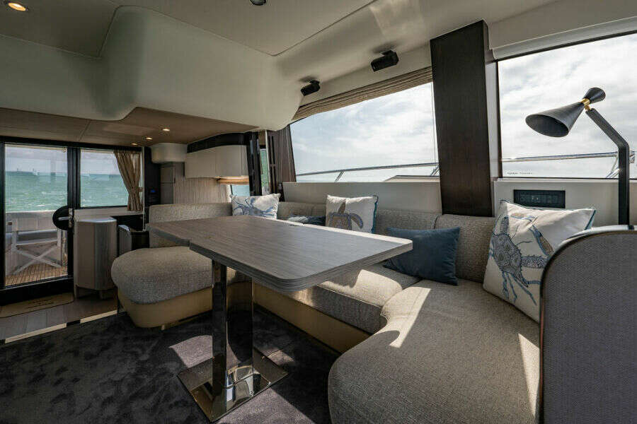 55ft Azimut Yacht For Sale