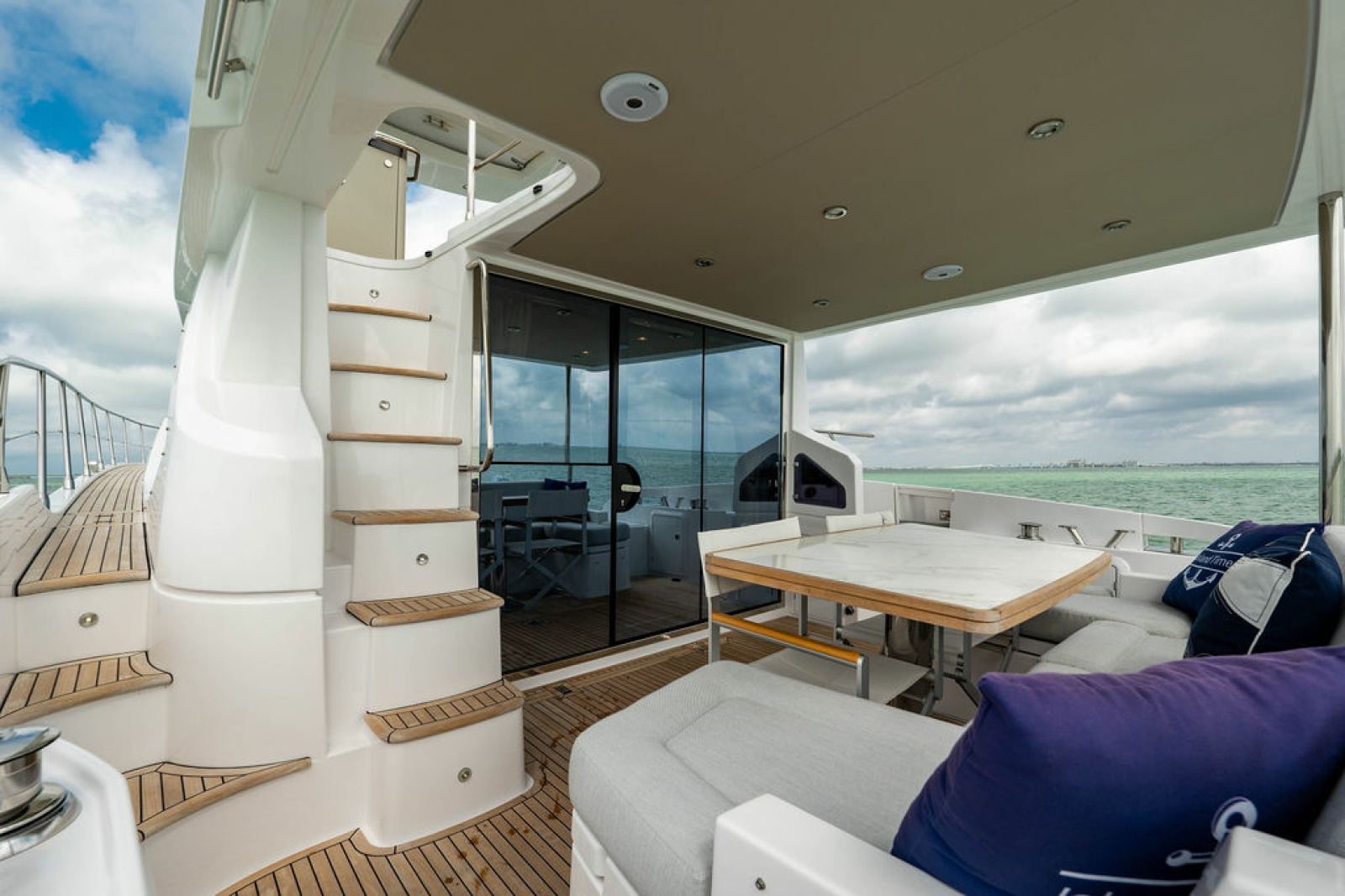 2022 Azimut 55 FLY