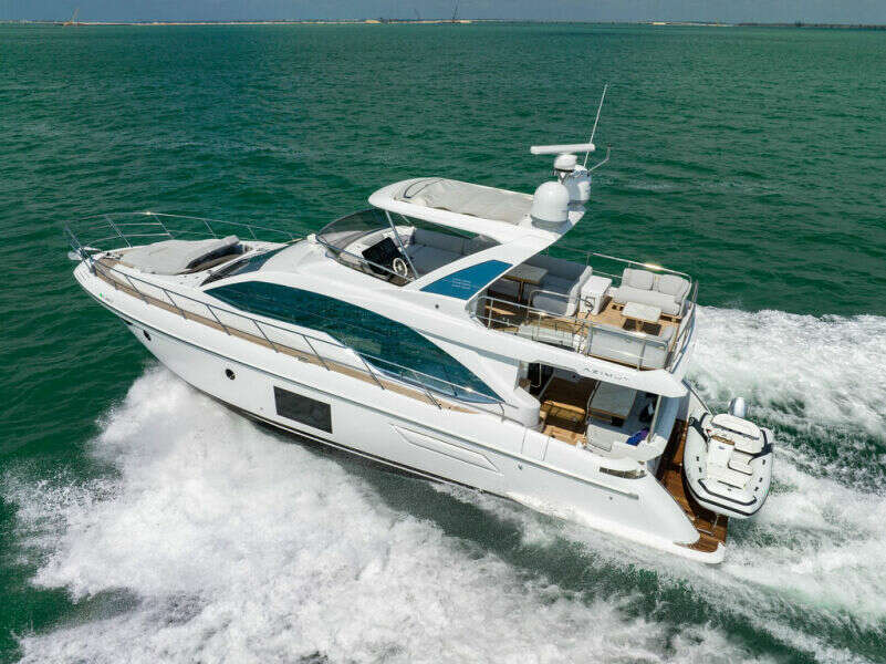 55ft Azimut Yacht For Sale