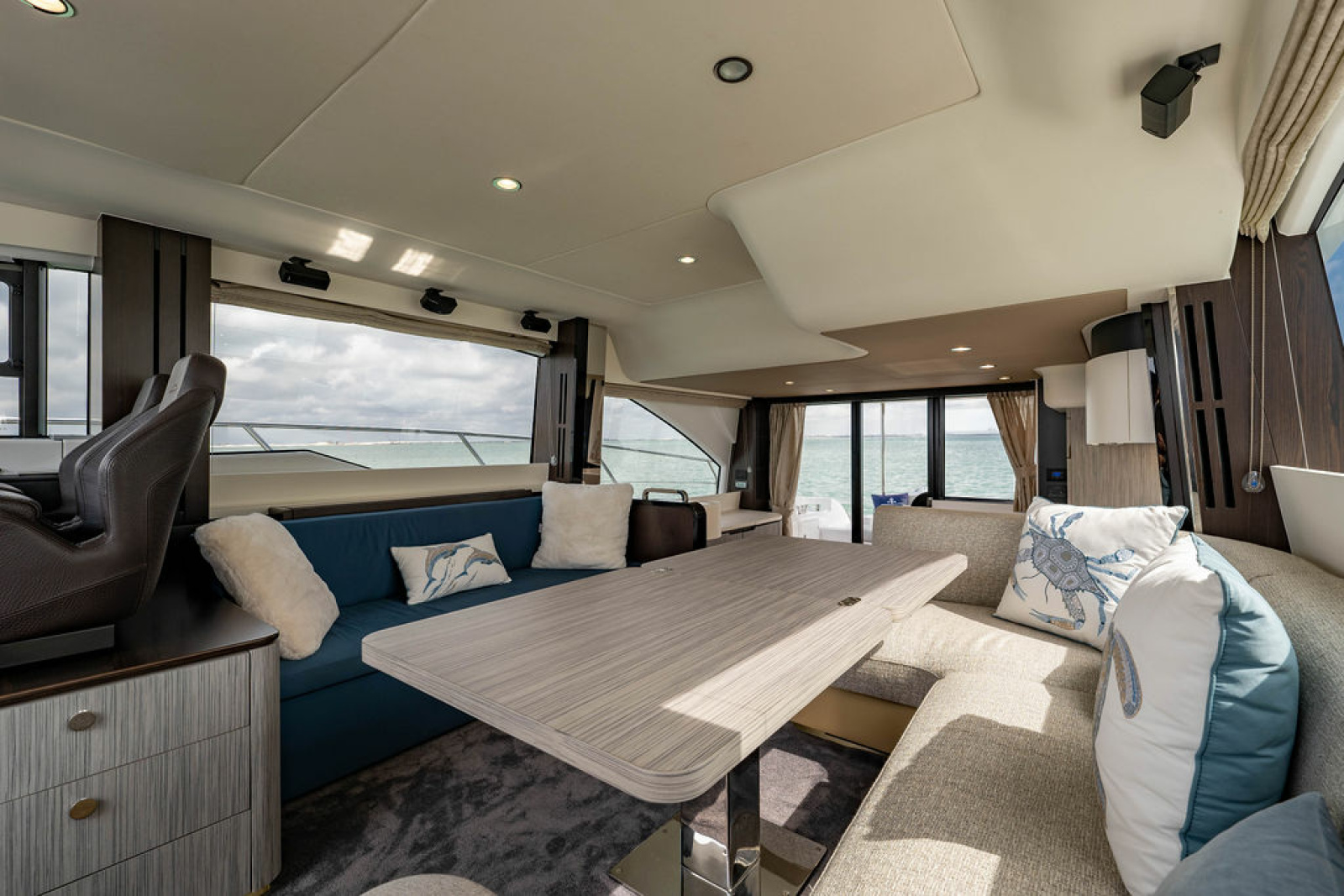 2022 Azimut 55 FLY