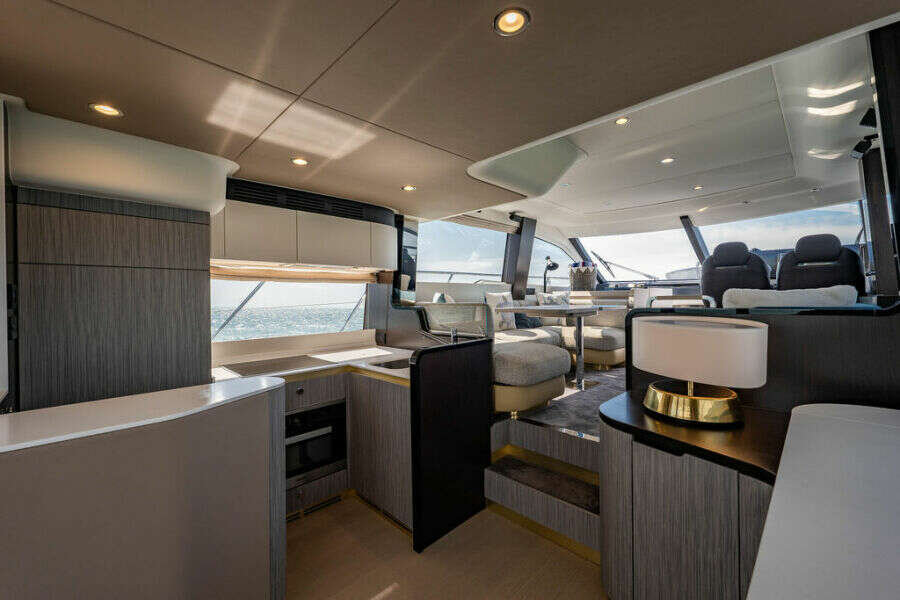 55ft Azimut Yacht For Sale