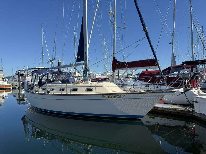 Sundance V 37ft Island Packet Yacht For Sale