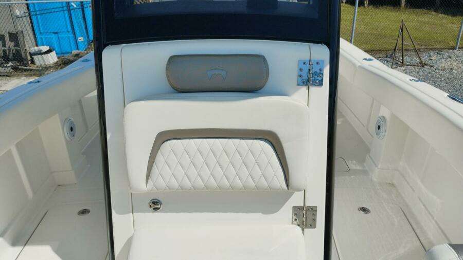 28ft World Cat Yacht For Sale