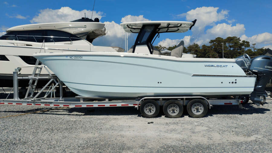 28ft World Cat Yacht For Sale