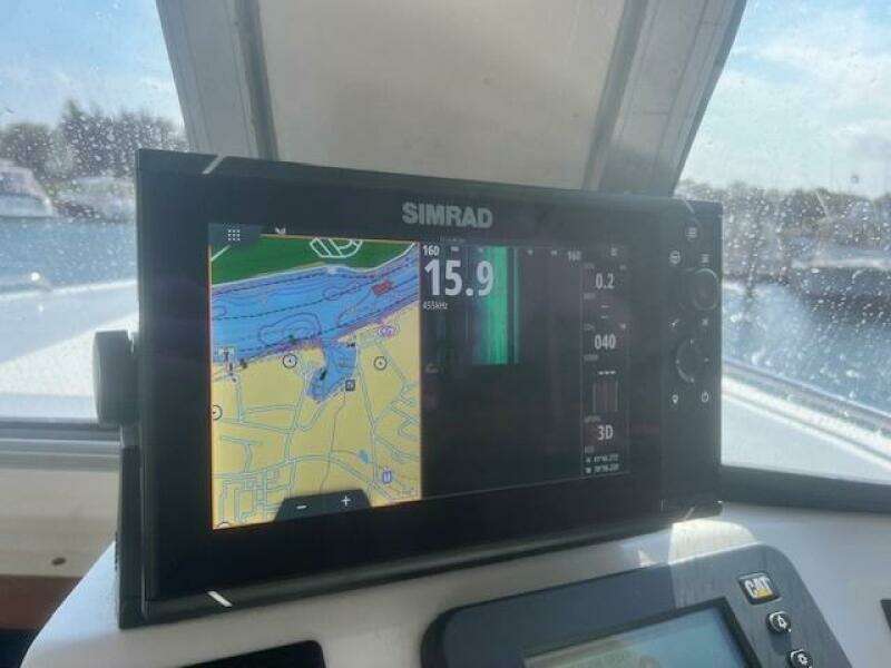 SIMRAD Auto Pilot