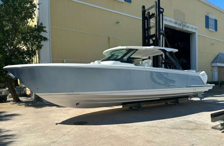 43ft Tiara Yachts Yacht For Sale