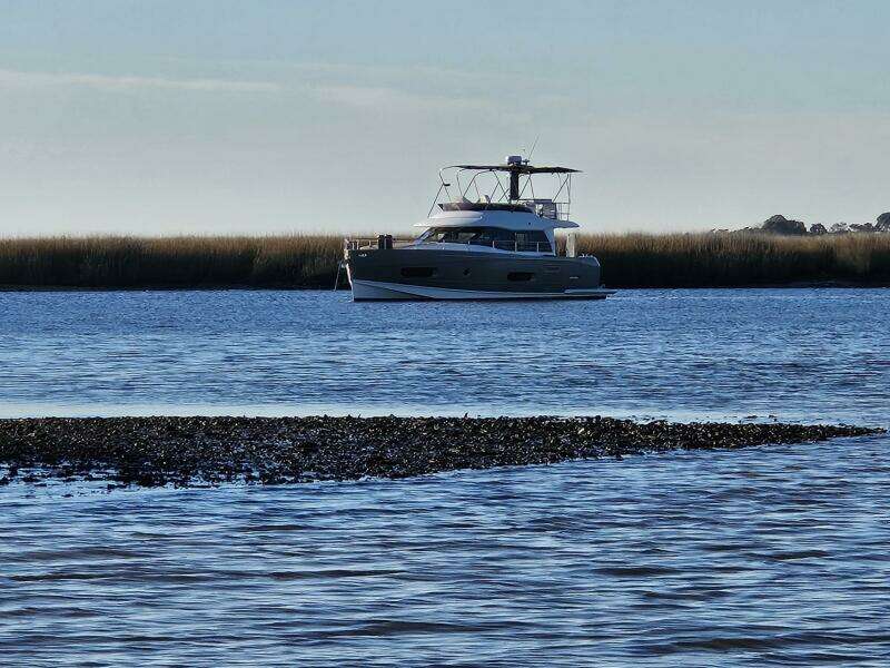 Rumble Bee 43ft Azimut Yacht For Sale