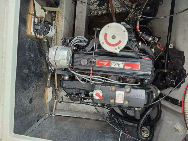 31ft Prowler Yacht For Sale