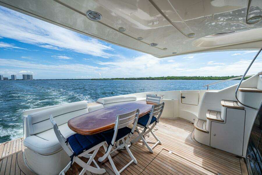 TO LIFE  62ft Azimut Yacht For Sale
