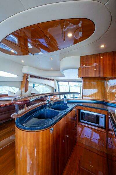 TO LIFE  62ft Azimut Yacht For Sale