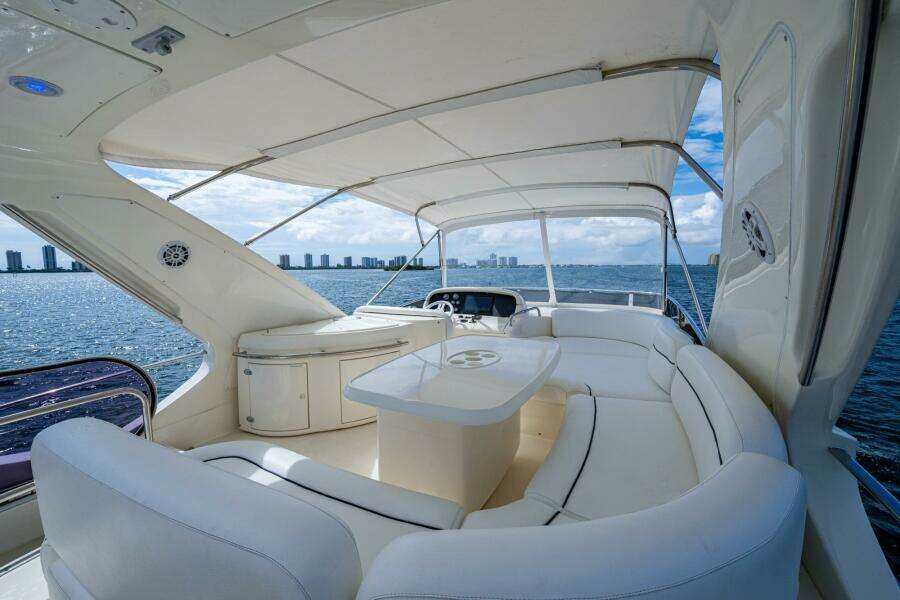 TO LIFE  62ft Azimut Yacht For Sale