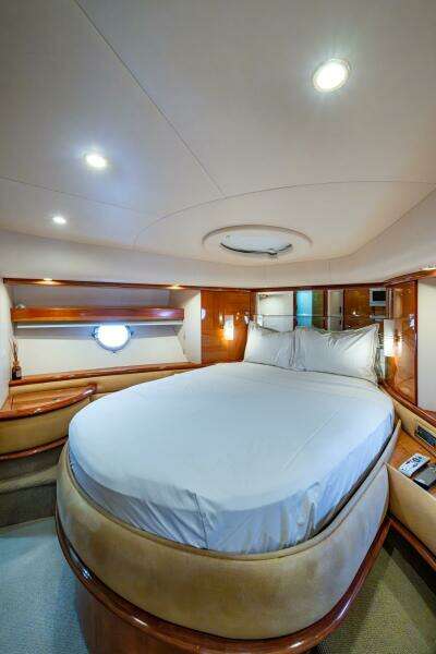 TO LIFE  62ft Azimut Yacht For Sale