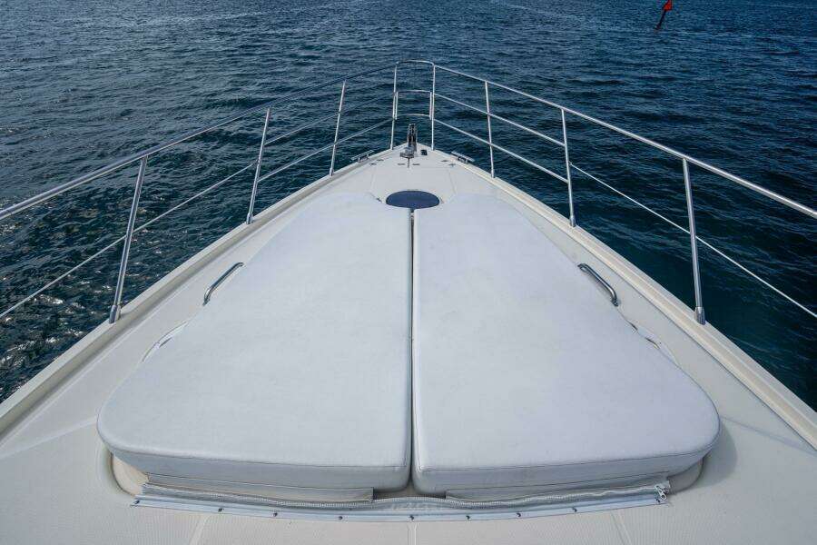 TO LIFE  62ft Azimut Yacht For Sale