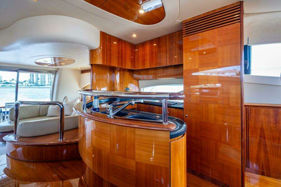 TO LIFE  62ft Azimut Yacht For Sale