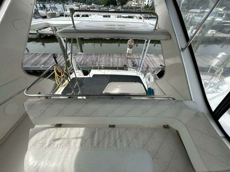 Compromise 35ft Bayliner Yacht For Sale