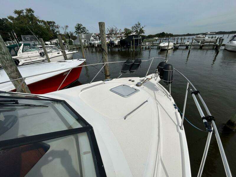 Compromise 35ft Bayliner Yacht For Sale